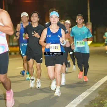 Runner Photo 8793258