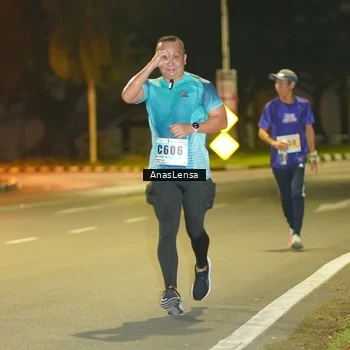 Runner Photo 8793365