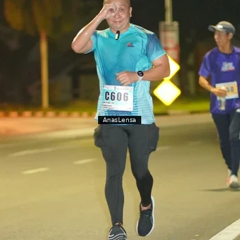 Runner Photo 8793371
