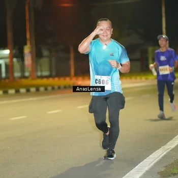 Runner Photo 8793410