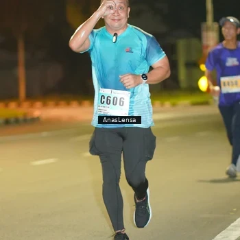 Runner Photo 8793415