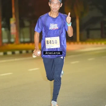 Runner Photo 8793435