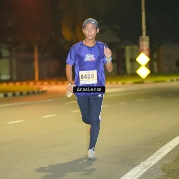 Runner Photo 8793437