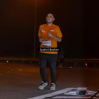 Runner Photo 8793470