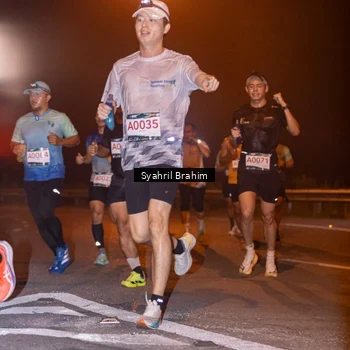 Runner Photo 8793484