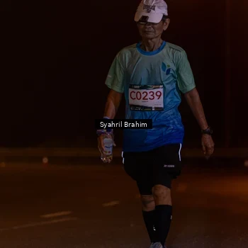 Runner Photo 8793513