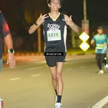 Runner Photo 8793538