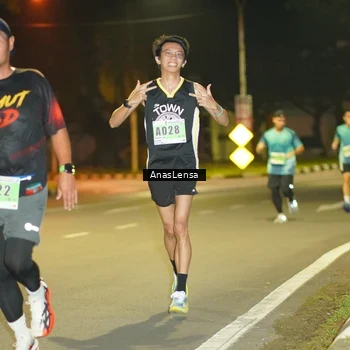 Runner Photo 8793543