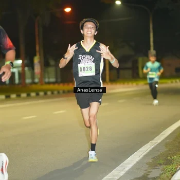 Runner Photo 8793586