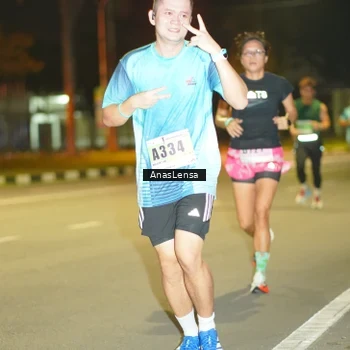 Runner Photo 8793654