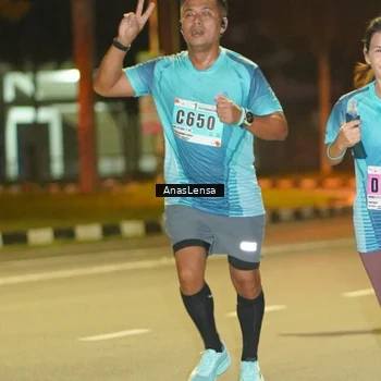 Runner Photo 8793676