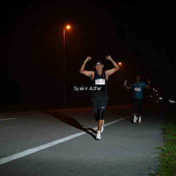 Runner Photo 8793683