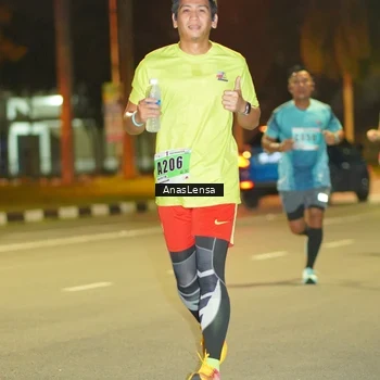 Runner Photo 8793693