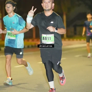Runner Photo 8793712