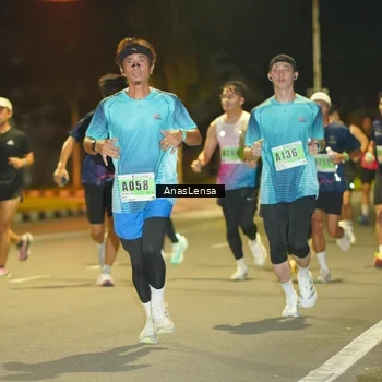Runner Photo 8793731