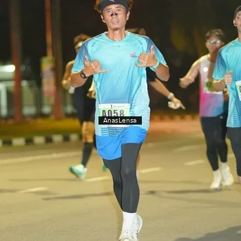 Runner Photo 8793745