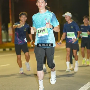 Runner Photo 8793760