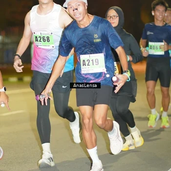 Runner Photo 8793796