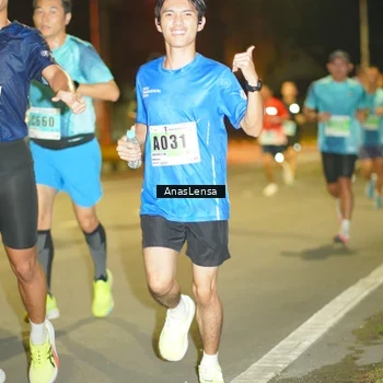 Runner Photo 8793811