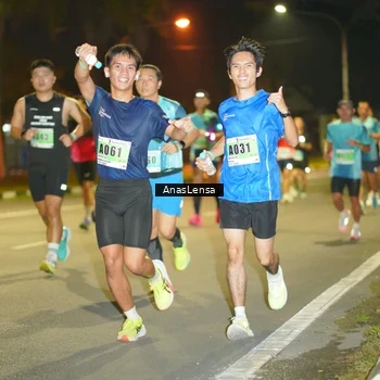 Runner Photo 8793814