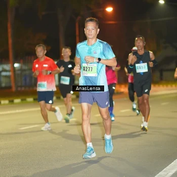 Runner Photo 8793828