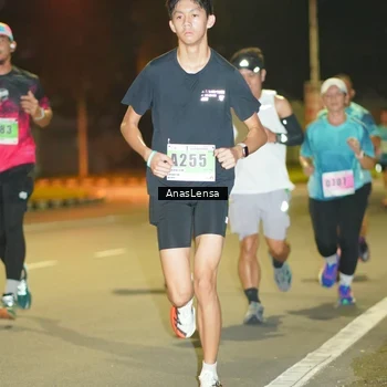 Runner Photo 8793861