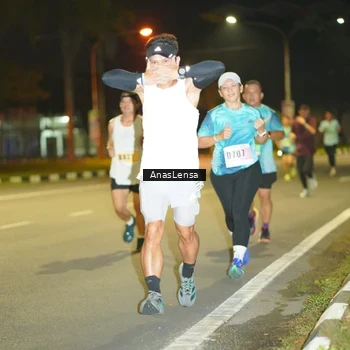Runner Photo 8793902