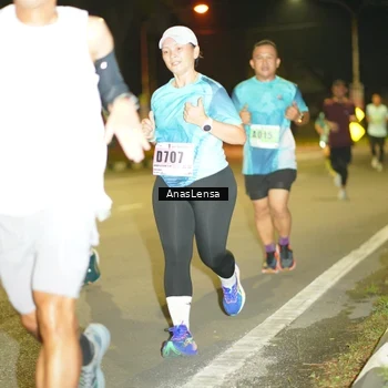 Runner Photo 8793904