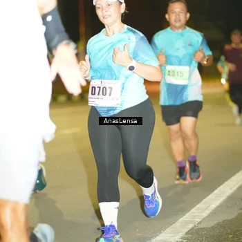 Runner Photo 8793906
