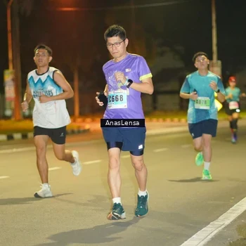 Runner Photo 8793986