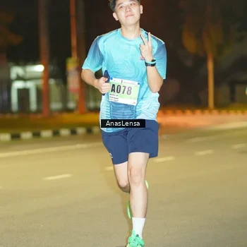 Runner Photo 8793999