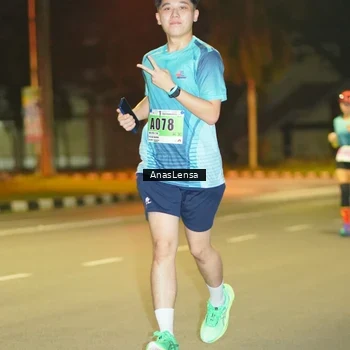 Runner Photo 8794006