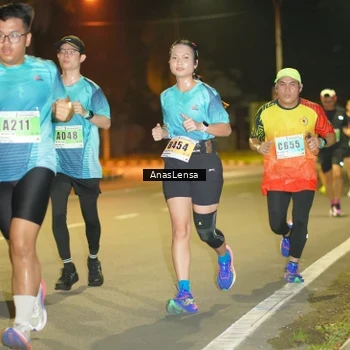 Runner Photo 8794131