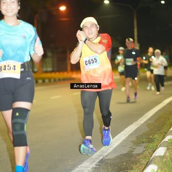 Runner Photo 8794146