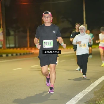 Runner Photo 8794173