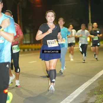 Runner Photo 8794241