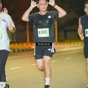 Runner Photo 8794293
