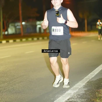 Runner Photo 8794297