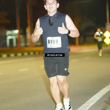 Runner Photo 8794314