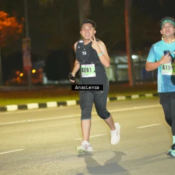 Runner Photo 8794337