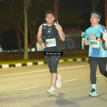 Runner Photo 8794351