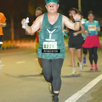 Runner Photo 8794372