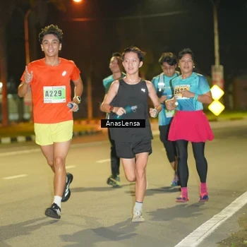 Runner Photo 8794392