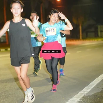 Runner Photo 8794427