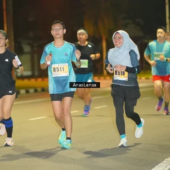 Runner Photo 8794456