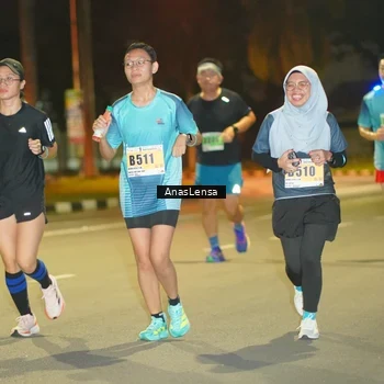 Runner Photo 8794471