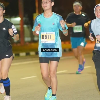 Runner Photo 8794499