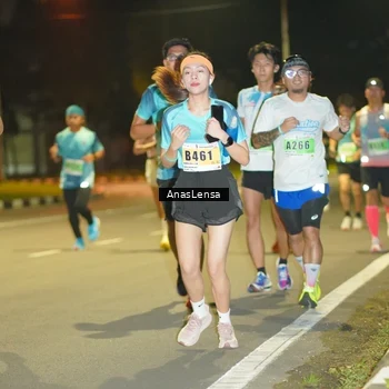 Runner Photo 8794514