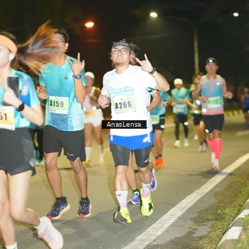 Runner Photo 8794536