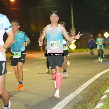 Runner Photo 8794540